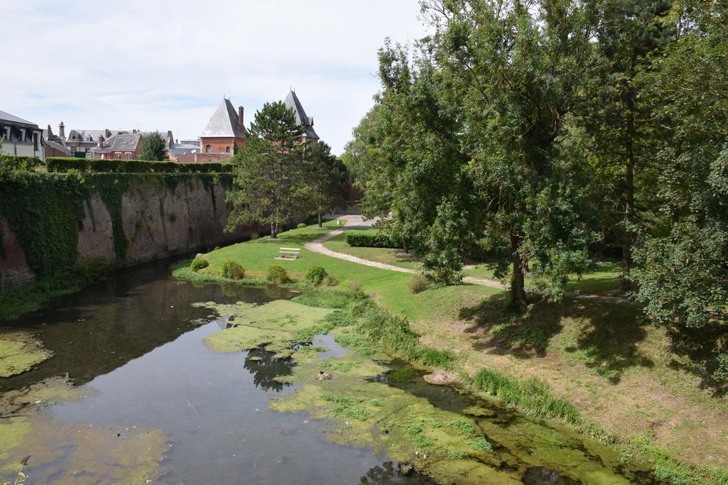La Porte De Bretagne Péronne Kültér fotó